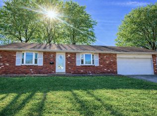 201 Dana Dr, Collinsville, IL 62234