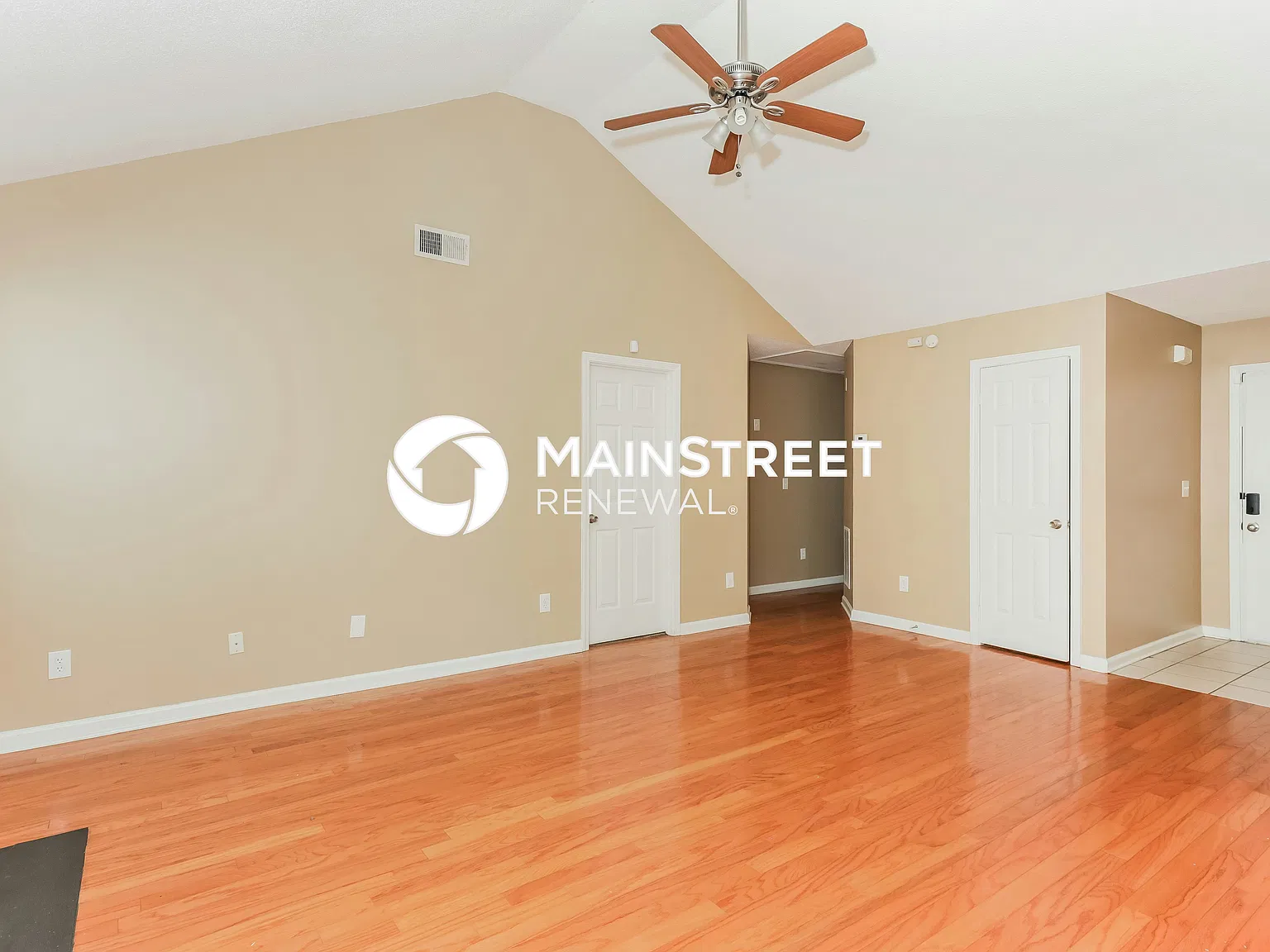 2198 Creekview Trail — Photo 4