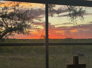 375 Hillside Dr, Fort Mc Kavett, TX 76841