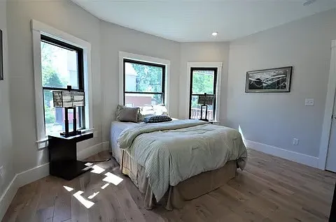 40 Grant St #1 — Photo 6