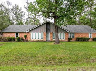 383 W Wood Fern St, Orange, TX 77630