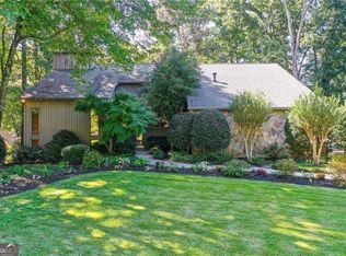 1075 Riverside Trce NW, Atlanta, GA 30328