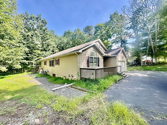 3rd image of 503 Carrock Way