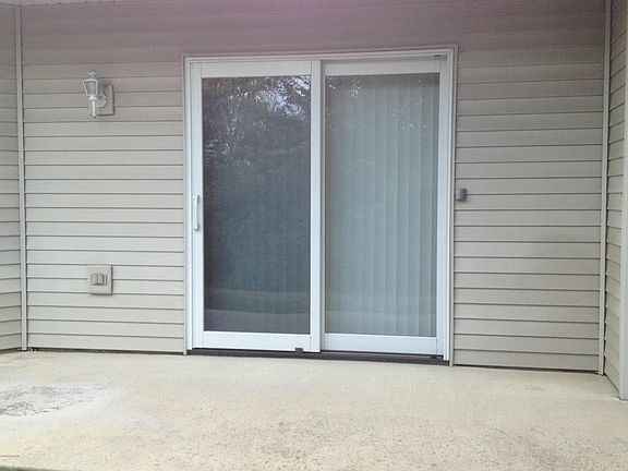 4th image of 1111 Nokomis St
