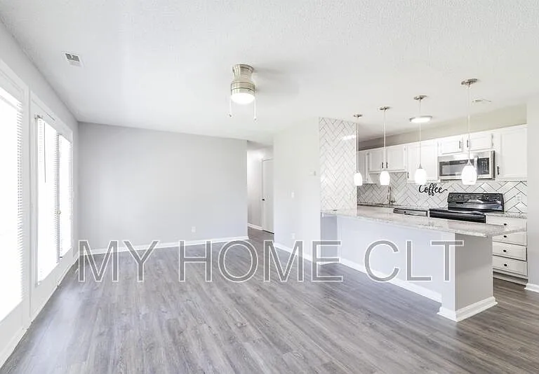 6158 Meadow Rose Ln #1 — Photo 3