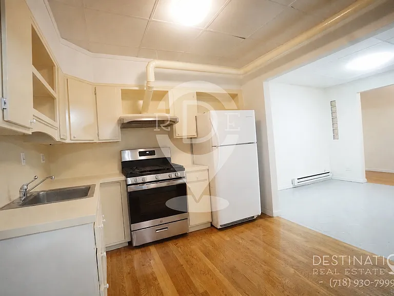 516 9th Ave #2 — Photo 9