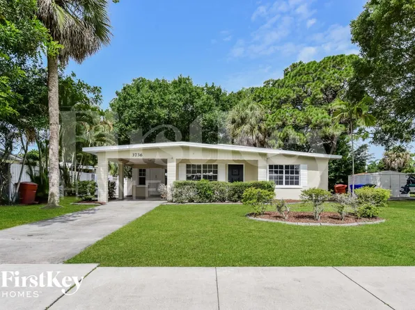 3736 Luzon St, Fort Myers, FL 33901