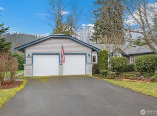 14542 136th Street Ct E, Orting, WA 98360