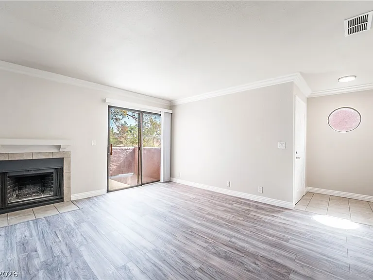 4050 Pacific Harbors Dr #222 — Photo 9