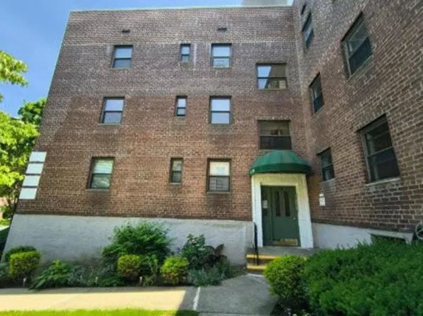 47-18 217th St APT 1D, Bayside, NY 11361