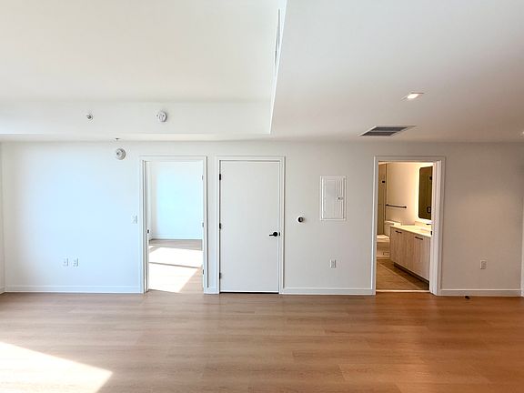 3rd image of 159 NW 31st St #A