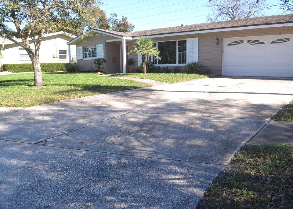 1st image of 1331 Summerlin Dr