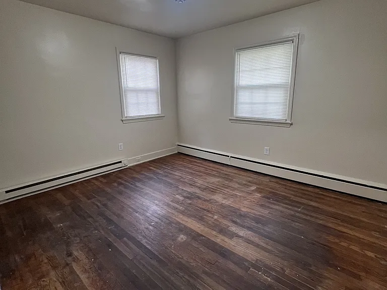 815 Spring Ave — Photo 6