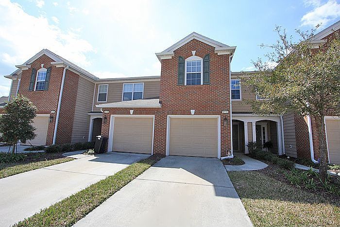 1st image of 4172 Highwood Dr