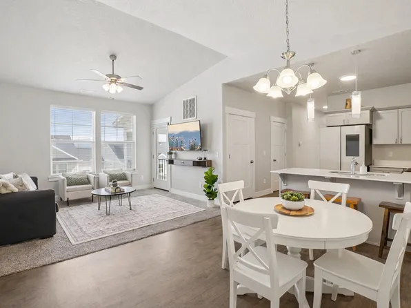 1787 N Festive Way #B304, Saratoga Springs, UT 84045
