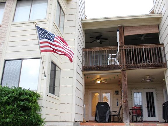 3rd image of 15421 Seamount Cay Ct APT 111