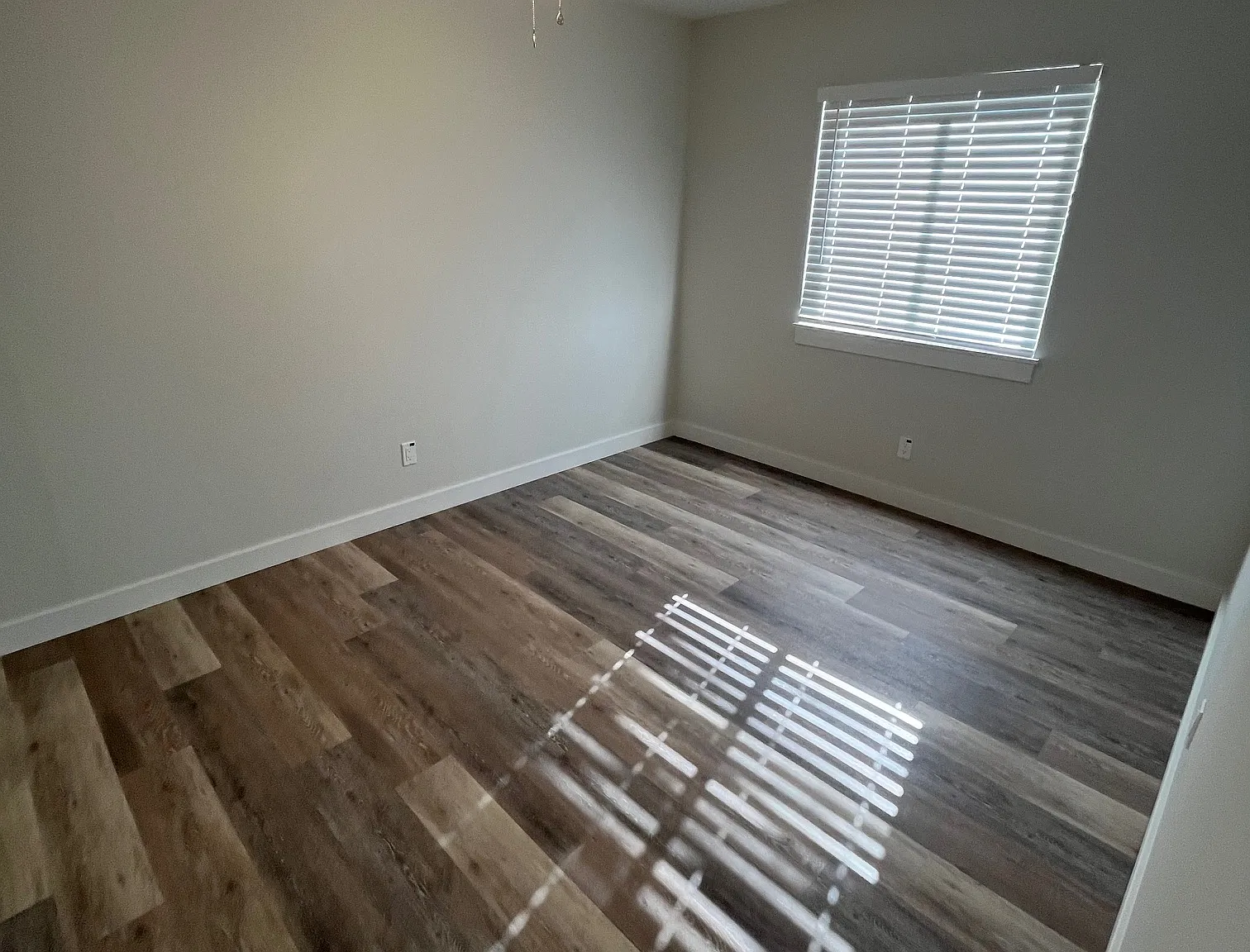 2734 Center Street — Photo 3
