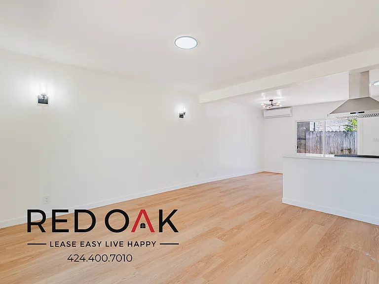 1540 W 145th St #14 — Photo 5