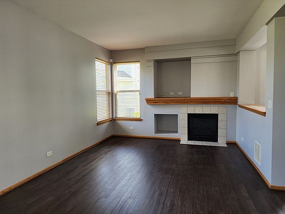 5th image of 3134 W Holden Cir