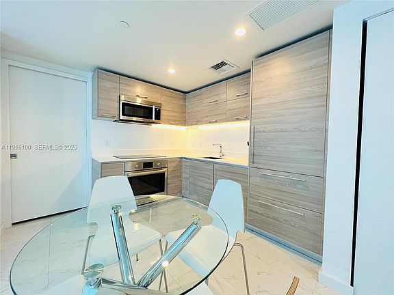 4th image of 1300 S Miami Ave Unit 2307
