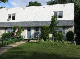 530 Vincent St #3, Spring City, PA 19475