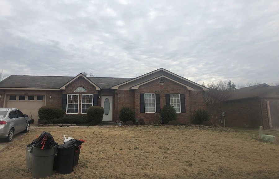 1st image of 2206 N Hills Blvd