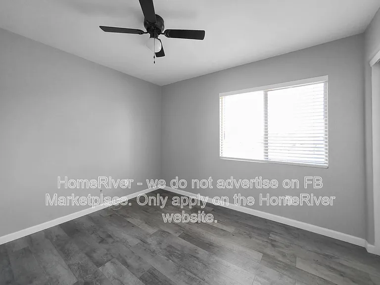 11202 W Devonshire Ave — Photo 10
