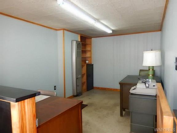 5th image of 21 Burkhardt Ave
