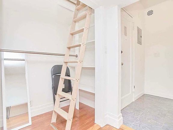 5th image of 724 Amsterdam Ave #2D