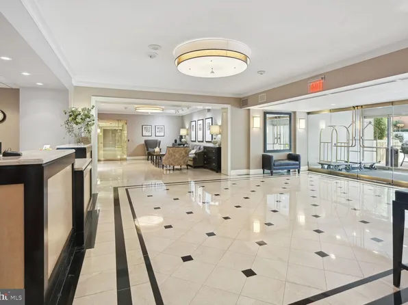 4601 N Park Ave APT 709-J, Chevy Chase, MD 20815
