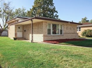 16704 Maryland Ave, Evanston, IL