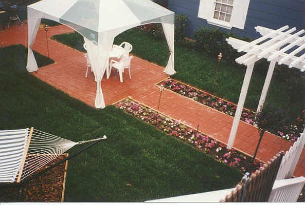 Shared Yard