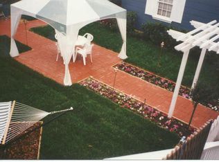 479 Willow Rd, Menlo Park, CA 94025