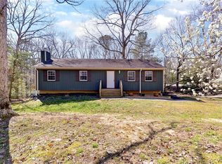 101 Macon Cir, Williamsburg, VA 23188
