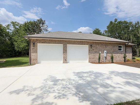 4th image of 2433 Walling Rd