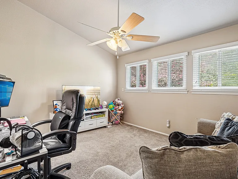 2639 Country Square St — Photo 25