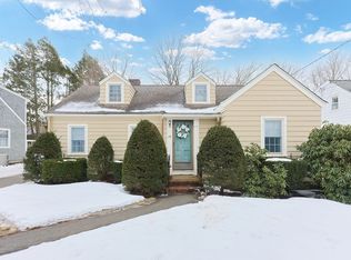 28 Ponkapoag Way, Canton, MA 02021