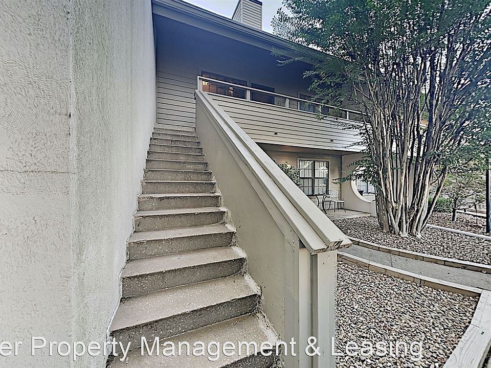 1st image of 11140 Stratford Dr APT 622