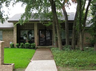 3801 Diamond Loch W, North Richland Hills, TX 76180