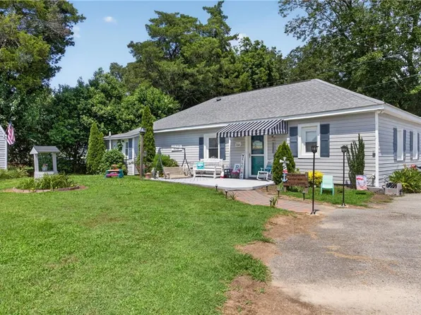 21147 Rescue Rd, Carrollton, VA 23314