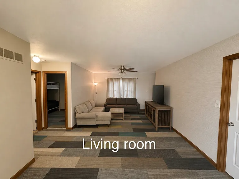 305 Orchard Cir — Photo 3