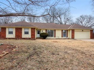 10 E 115th St, Kansas City, MO 64114