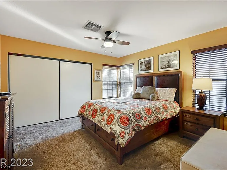 760 Thousand Oaks Dr — Photo 11