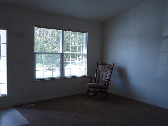 3rd image of 1625 Cedarwood Dr