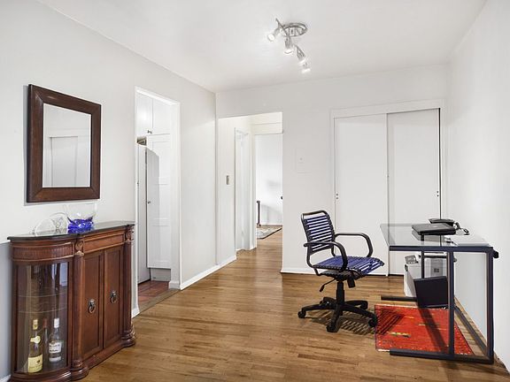 3rd image of 13950 35th Ave APT 7G