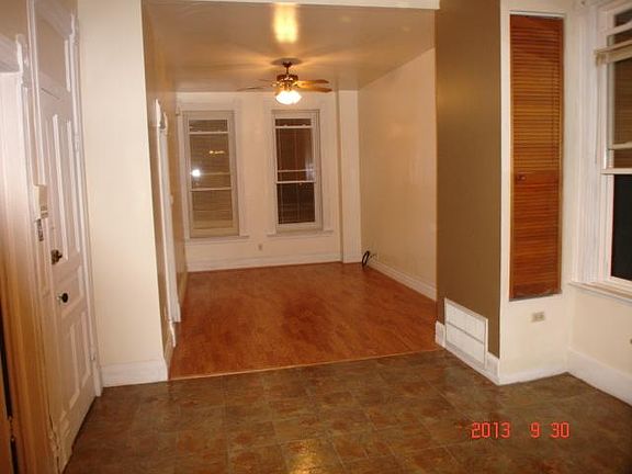 2nd image of 1026 N Wood St Front 2