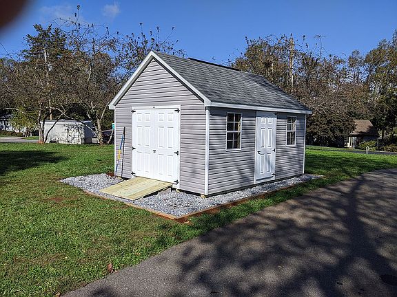 Shed
