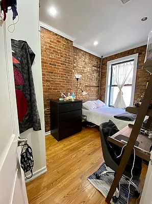 Rented by Corcoran | media 12