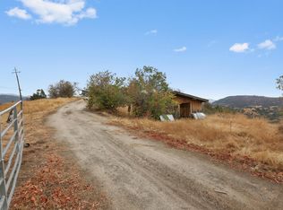 51021 Hogback Rd, Badger, CA 93603