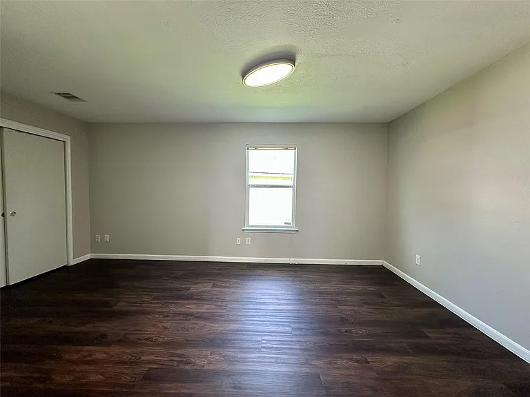8607 Heather Bluff Ct — Photo 8